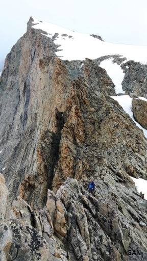 Dans les arêtes et de dalles 